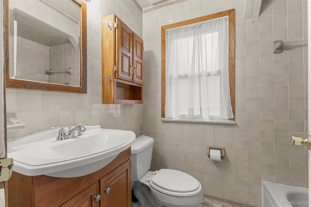 14918 Angelique Avenue Allen Park City MI 48101