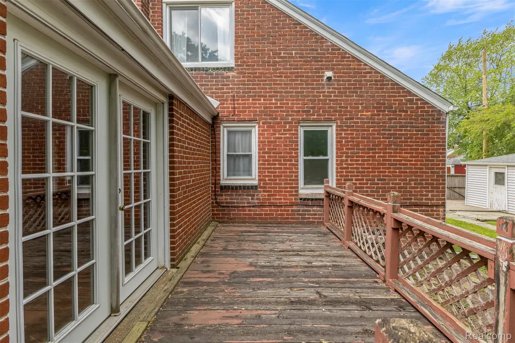 14918 Angelique Avenue Allen Park City MI 48101