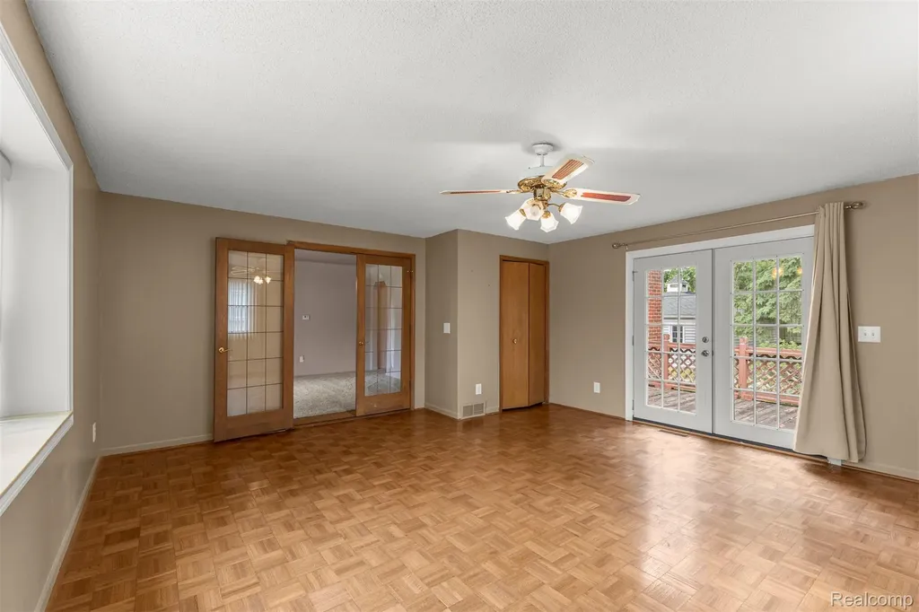 14918 Angelique Avenue Allen Park City MI 48101