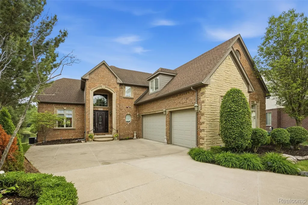 50573 Elmwood Court Plymouth Charter Township MI 48170
