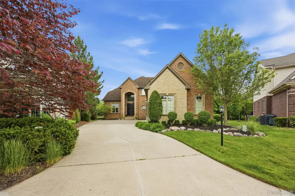 50573 Elmwood Court Plymouth Charter Township MI 48170