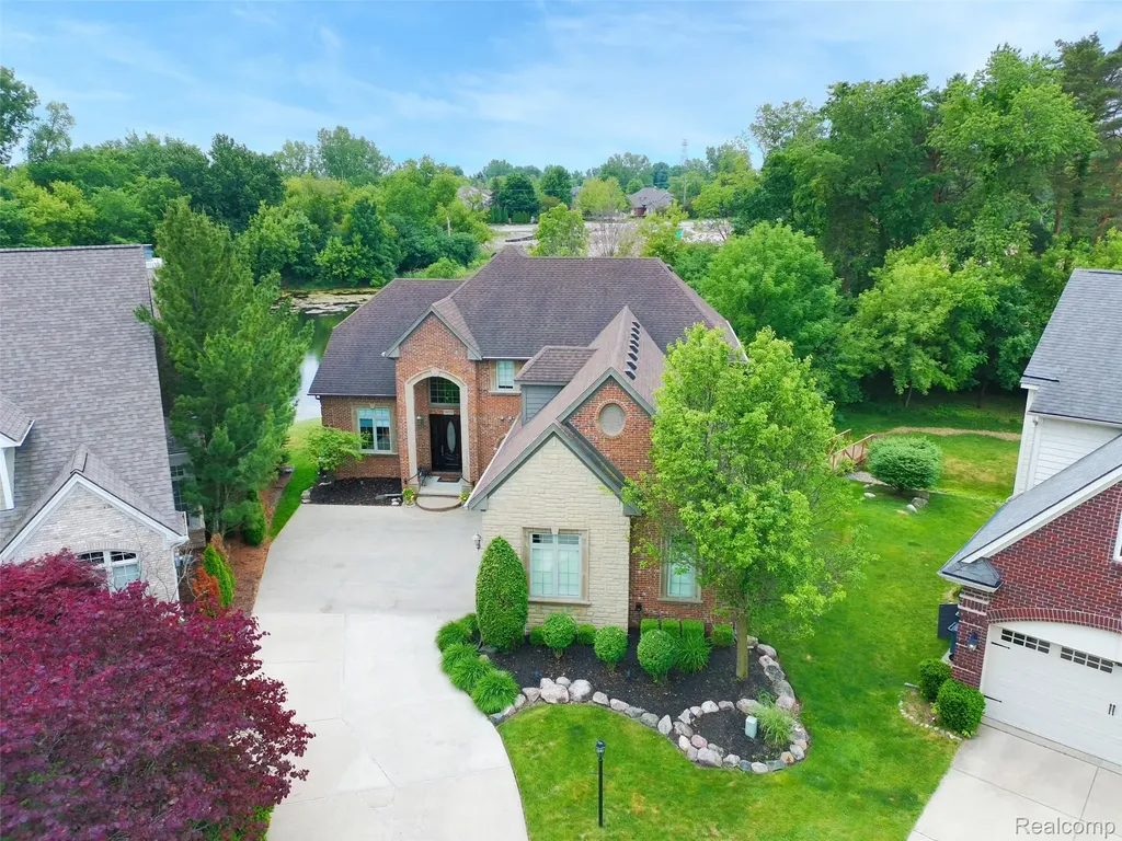 50573 Elmwood Court Plymouth Charter Township MI 48170