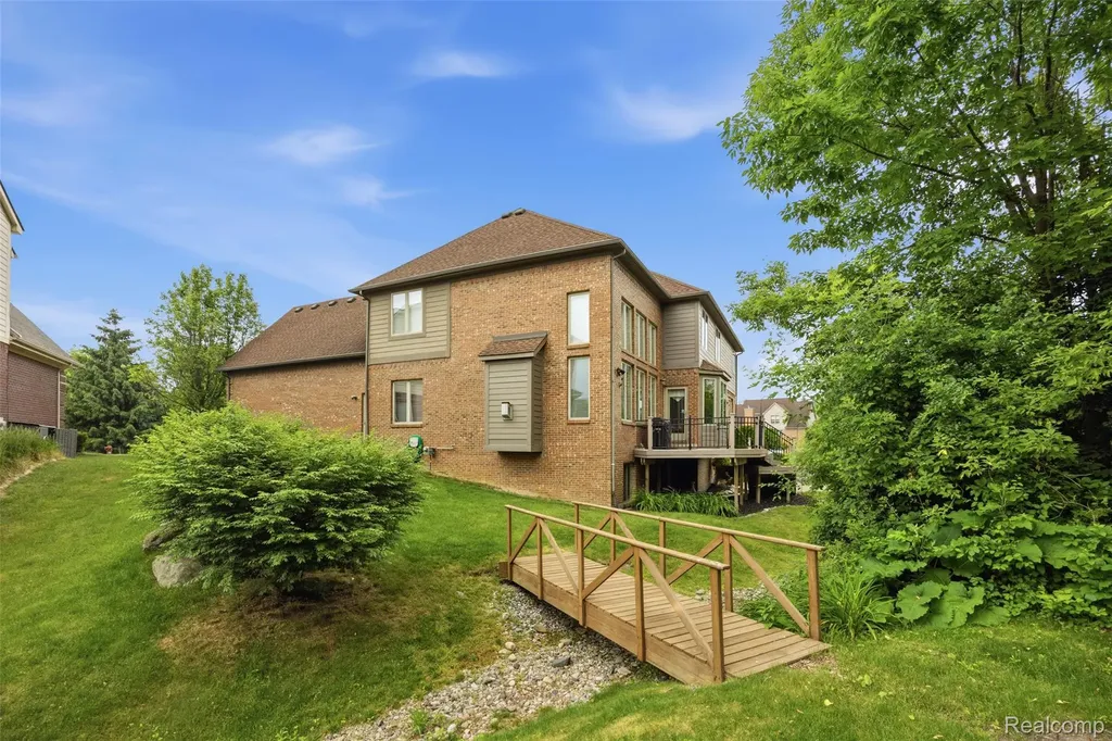 50573 Elmwood Court Plymouth Charter Township MI 48170