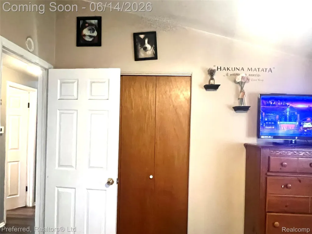 37110 Gilchrist Street Westland City MI 48186