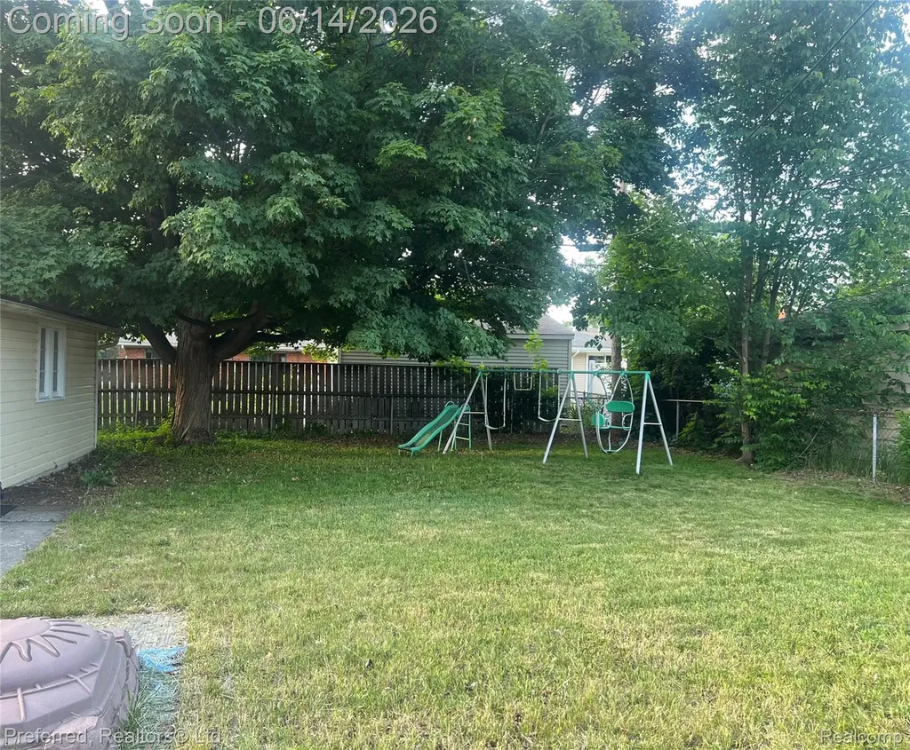 37110 Gilchrist Street Westland City MI 48186