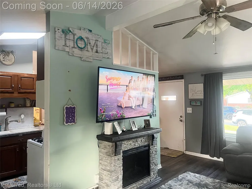 37110 Gilchrist Street Westland City MI 48186