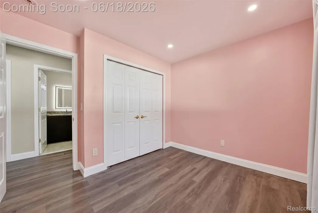 45925 Ashwood Lane Macomb Township MI 48044