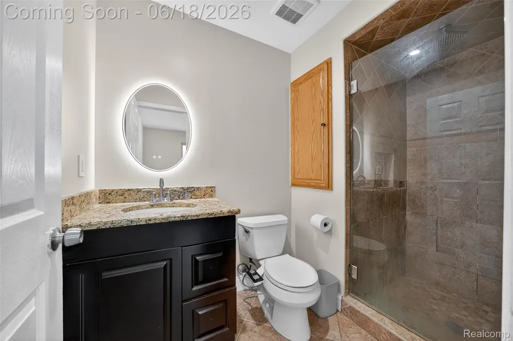 45925 Ashwood Lane Macomb Township MI 48044