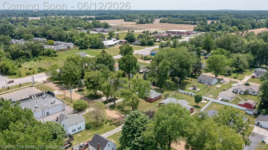 57 W Spencer Street Van Buren Charter Township MI 48111