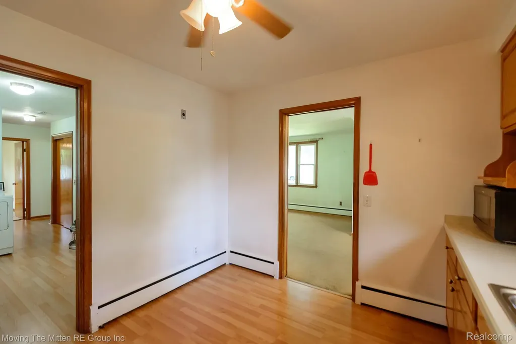57 W Spencer Street Van Buren Charter Township MI 48111