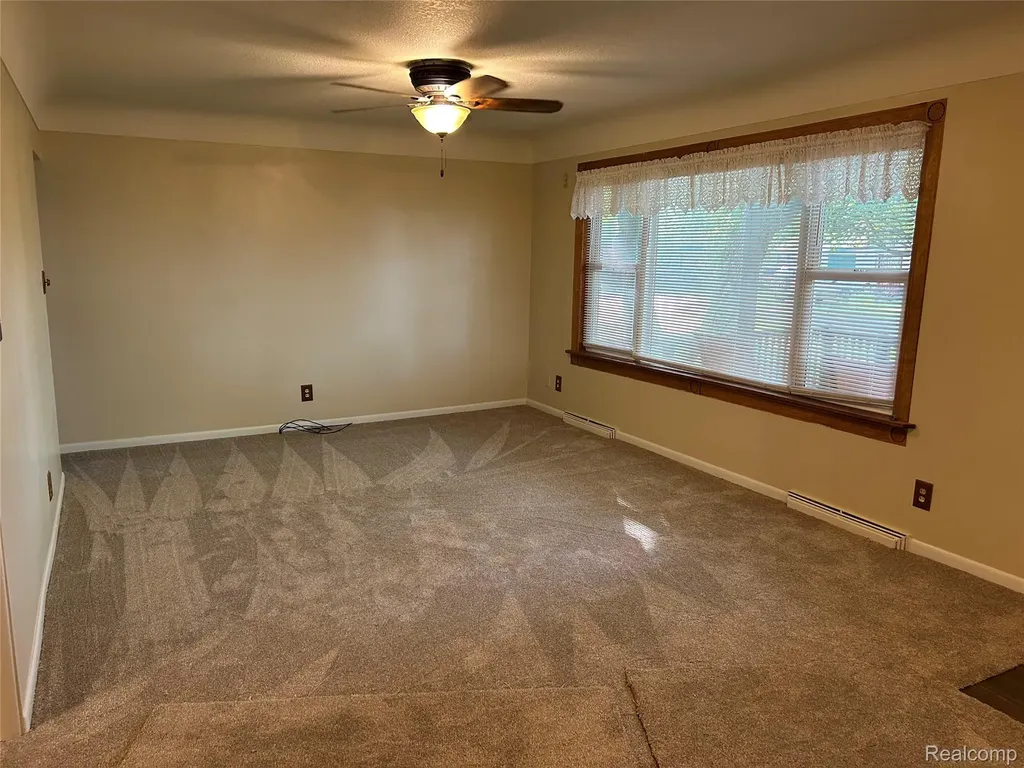 5060 Armstrong Avenue Fairgrove Village MI 48733