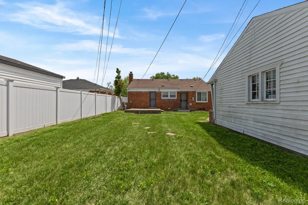 20261 Burt Road Detroit City MI 48219