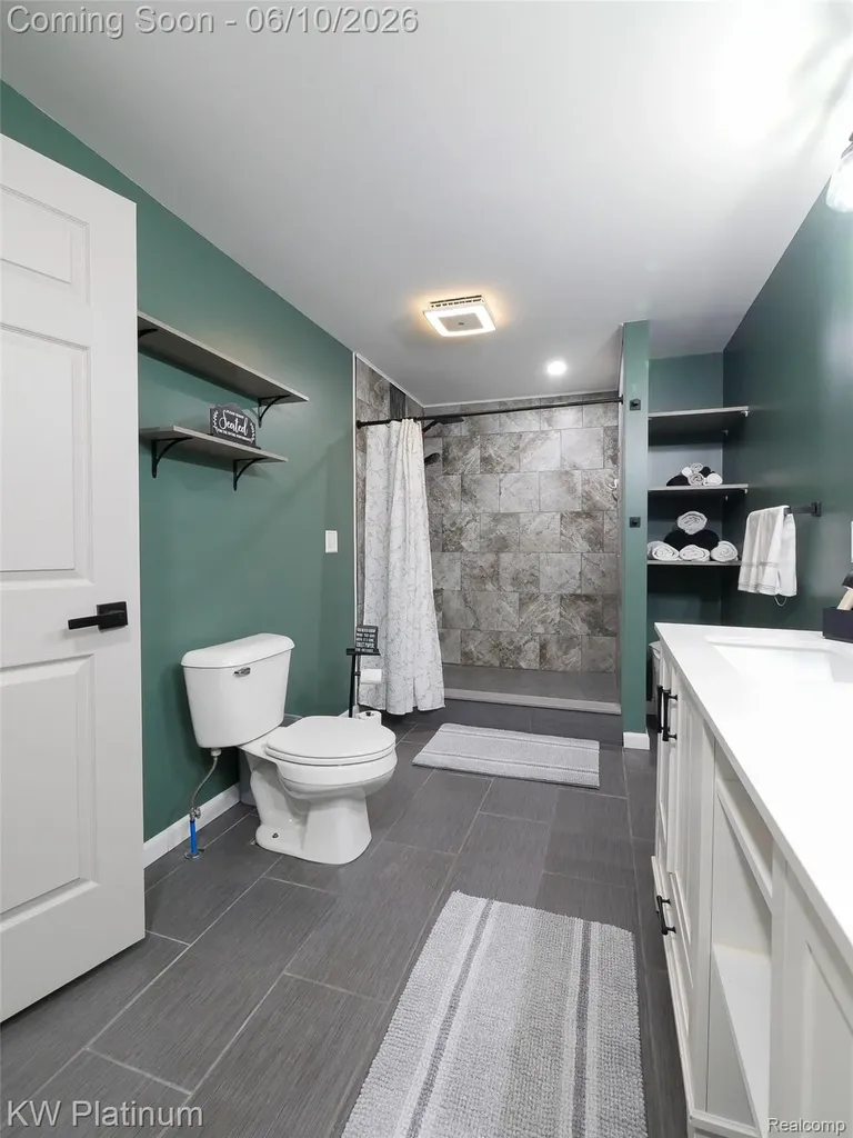5324 Ravenswood Road Kimball Township MI 48074
