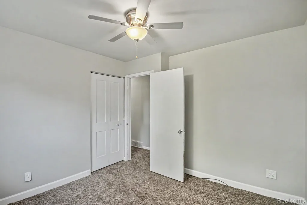 611 S Main Street Davison City MI 48423