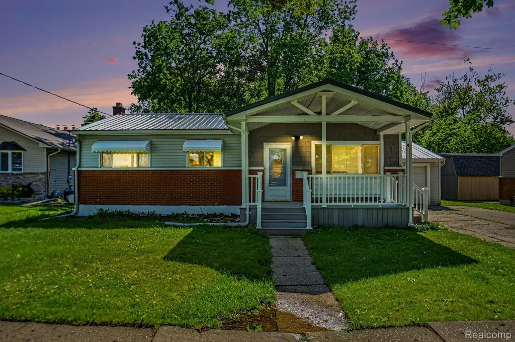 611 S Main Street Davison City MI 48423
