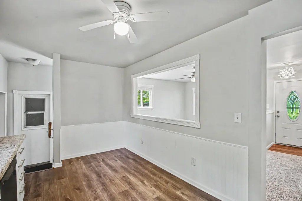 611 S Main Street Davison City MI 48423