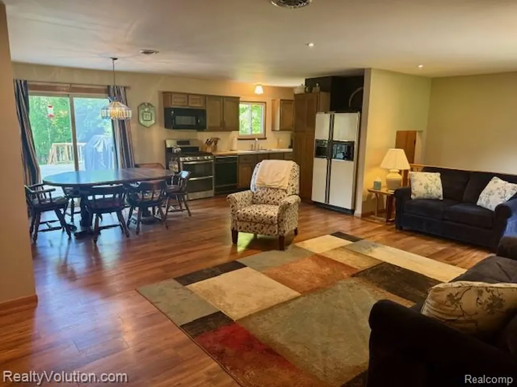 1702 Birch Road Attica Township MI 48412