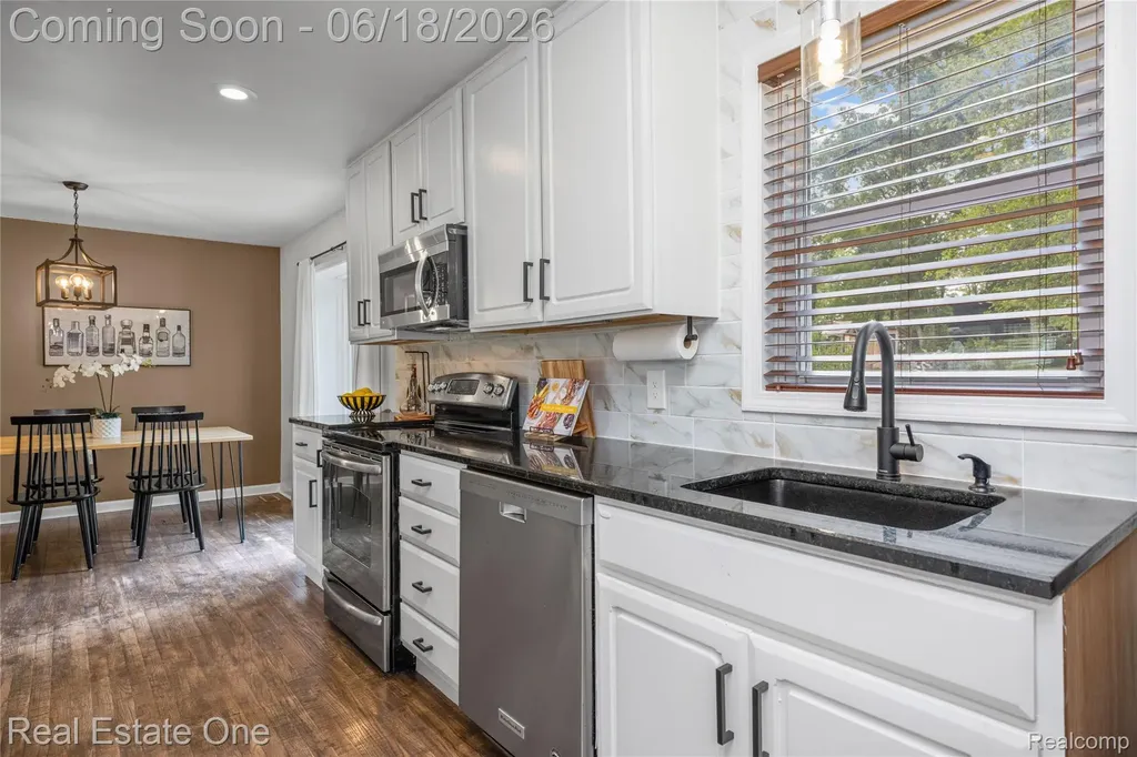 2275 Richwood Road Auburn Hills City MI 48326