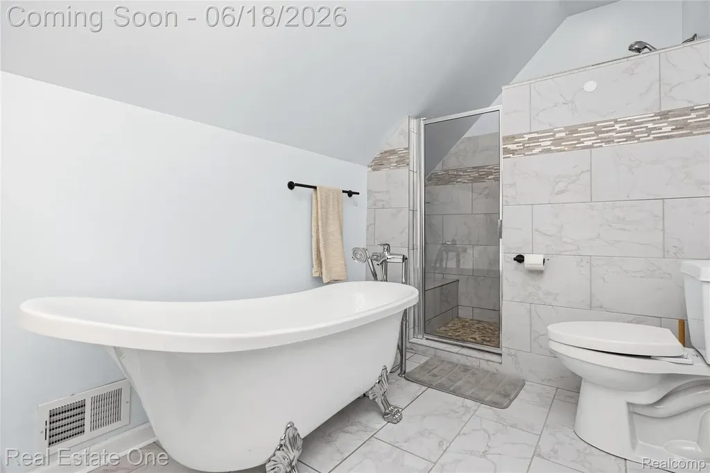 2275 Richwood Road Auburn Hills City MI 48326