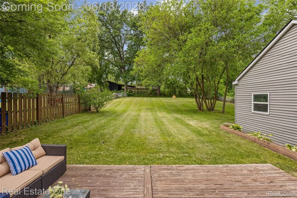 2275 Richwood Road Auburn Hills City MI 48326