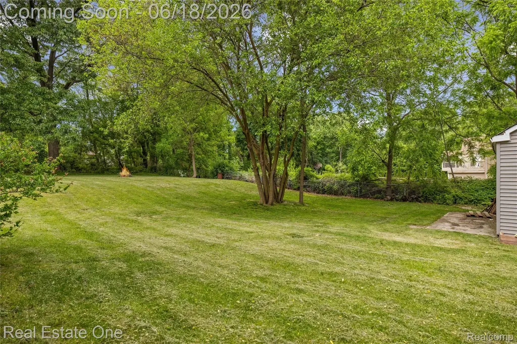 2275 Richwood Road Auburn Hills City MI 48326