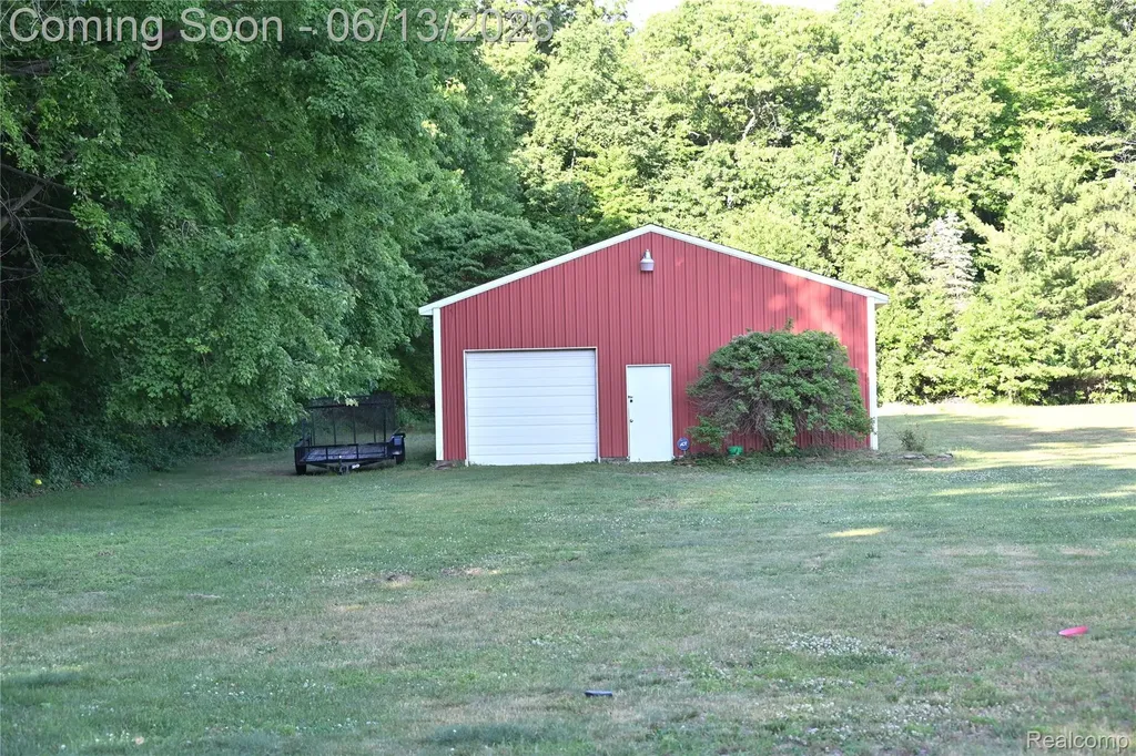 16501 Hannan Road Romulus City MI 48174