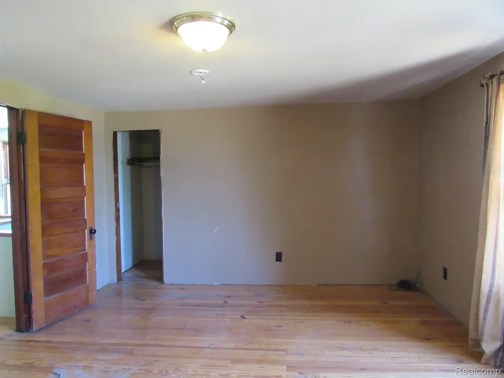 695 W Cass Avenue Road Portsmouth Charter Township MI 48708