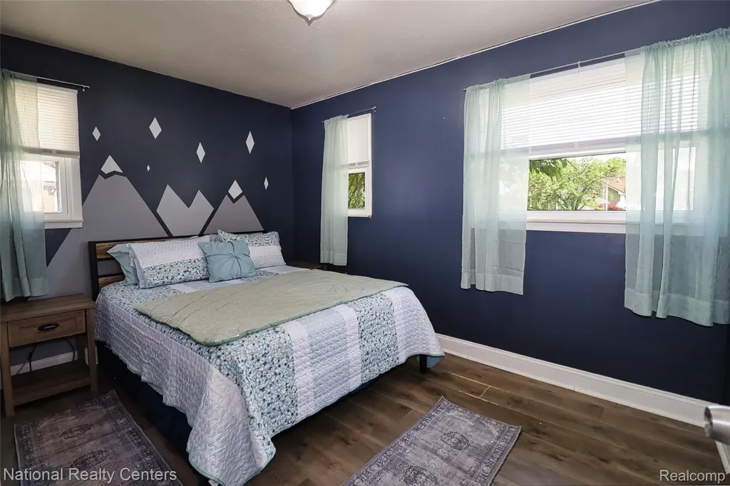 2316 Rollins Street Grand Blanc Charter Township MI 48439