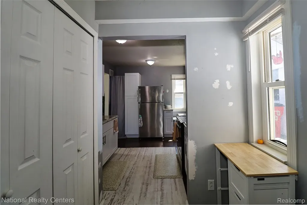 2316 Rollins Street Grand Blanc Charter Township MI 48439