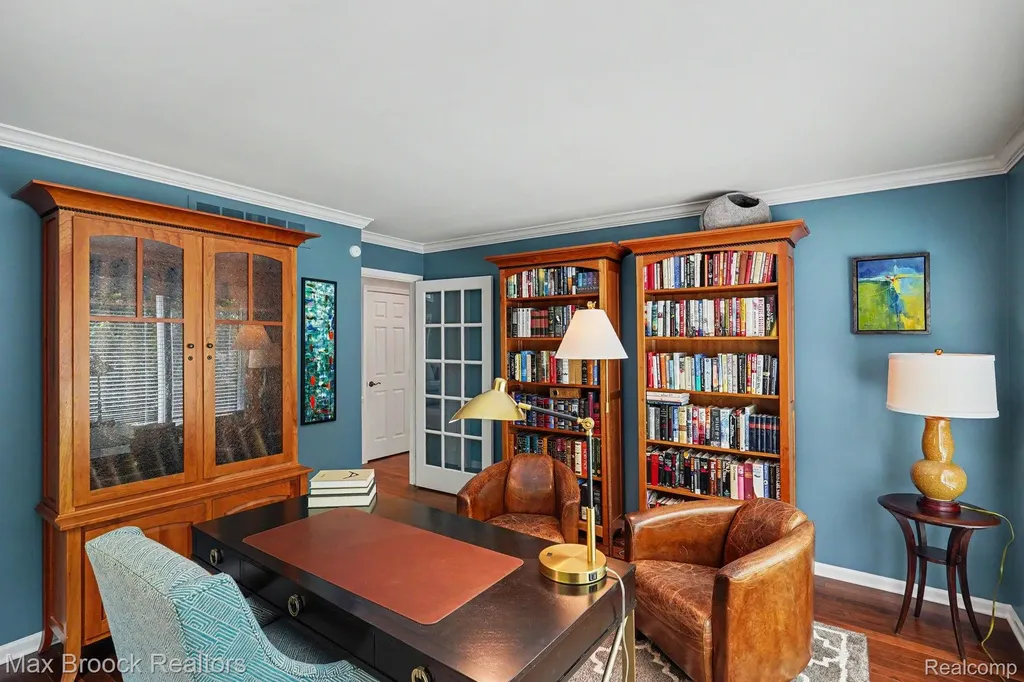 1300 Oak Hollow Drive Milford Charter Township MI 48380