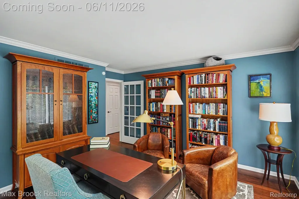 1300 Oak Hollow Drive Milford Charter Township MI 48380