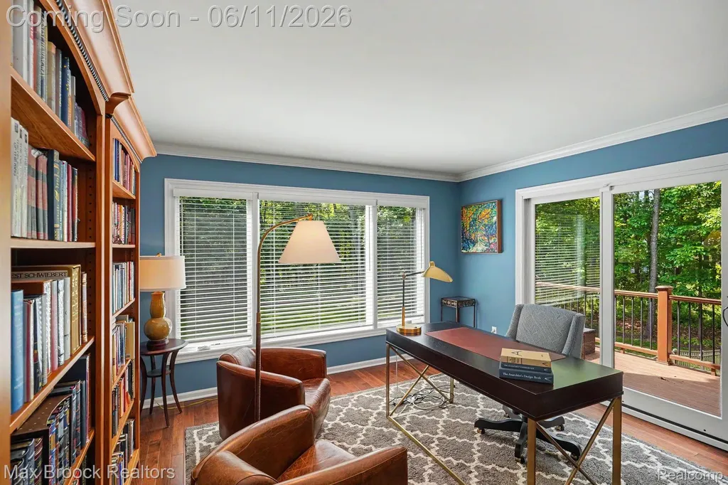 1300 Oak Hollow Drive Milford Charter Township MI 48380