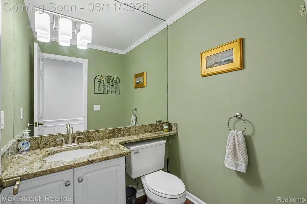1300 Oak Hollow Drive Milford Charter Township MI 48380