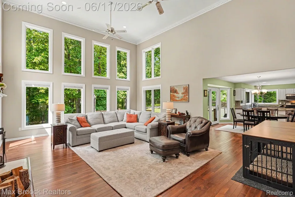 1300 Oak Hollow Drive Milford Charter Township MI 48380