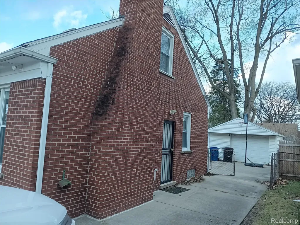 11332 Riverdale Redford Charter Township MI 48239