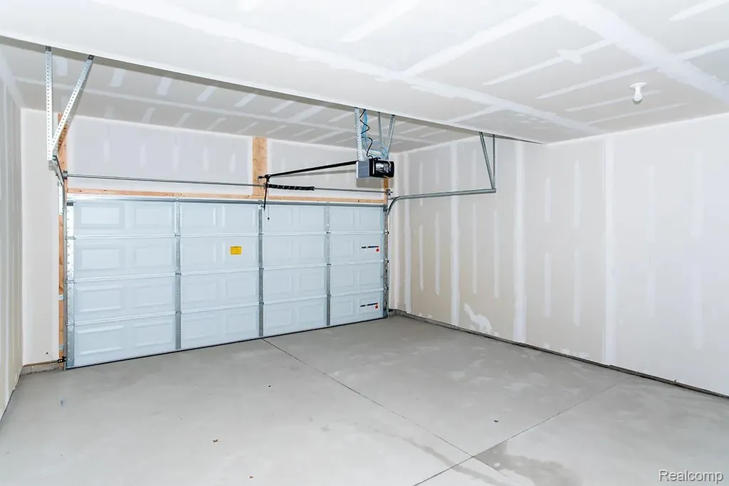 12 Grandview Circle Grandview Circle White Lake Charter Township MI 48386