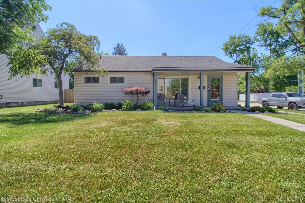 3143 Prairie Avenue Royal Oak City MI 48073