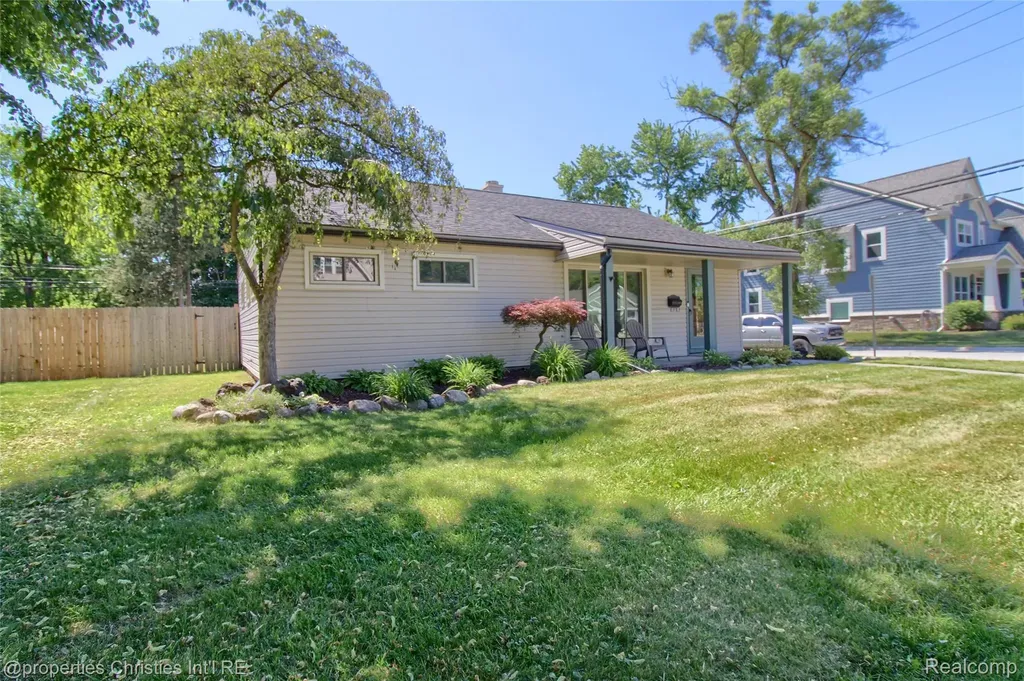 3143 Prairie Avenue Royal Oak City MI 48073
