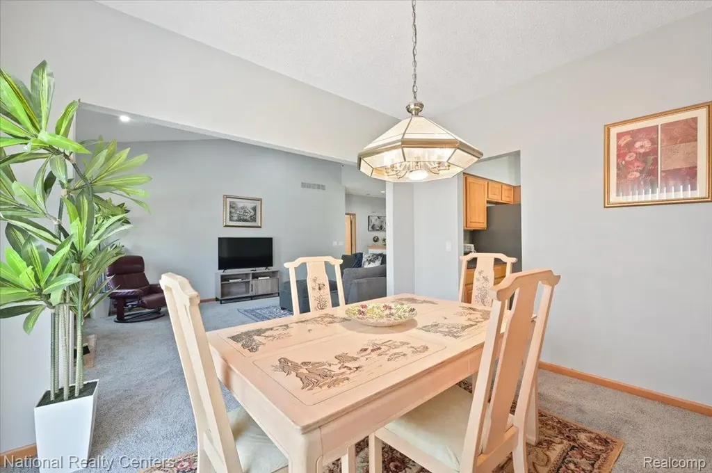31055 Seneca Lane Novi City MI 48377