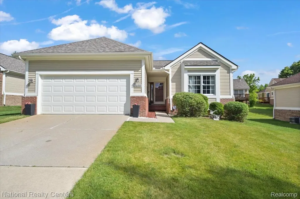 31055 Seneca Lane Novi City MI 48377