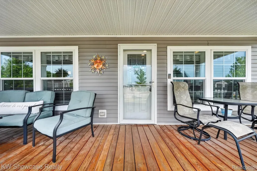52525 Willow Wood Court Chesterfield Township MI 48051