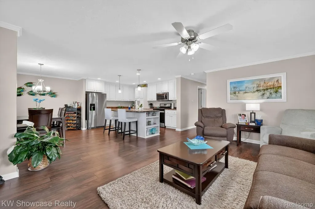 52525 Willow Wood Court Chesterfield Township MI 48051
