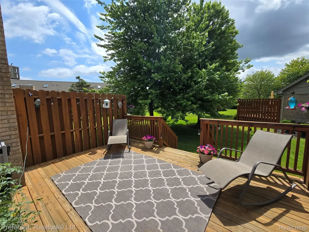 222 Edington Circle Canton Charter Township MI 48187