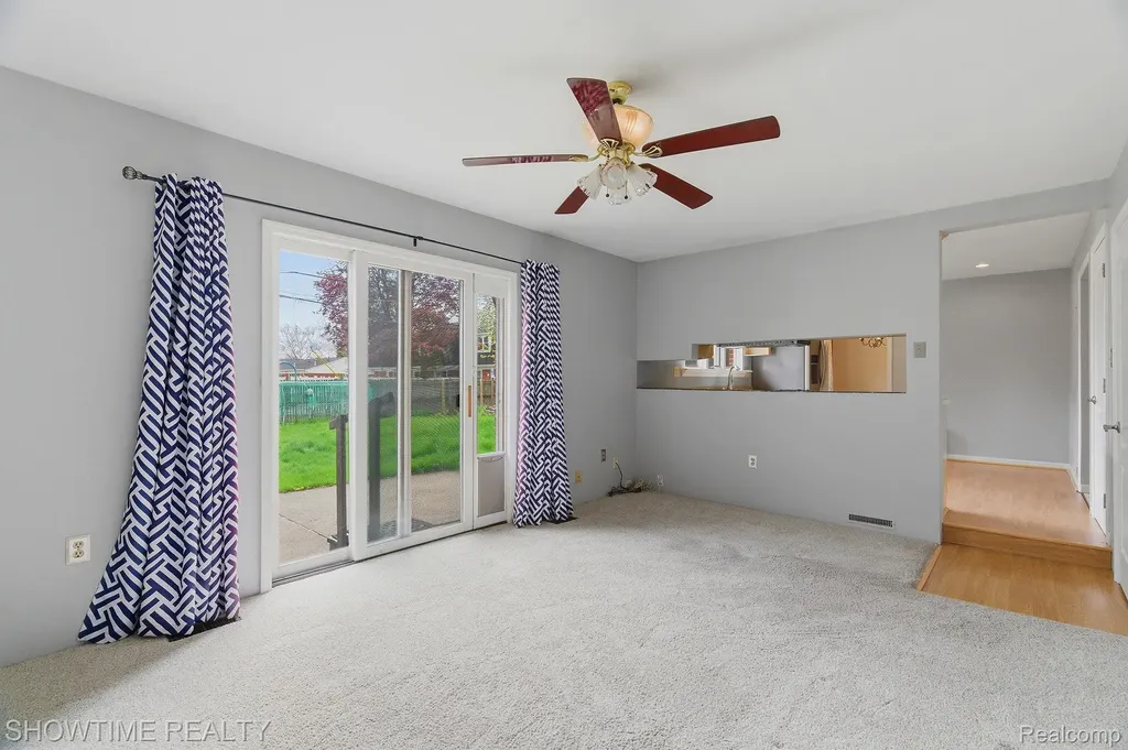 45466 Keding Street Utica City MI 48317