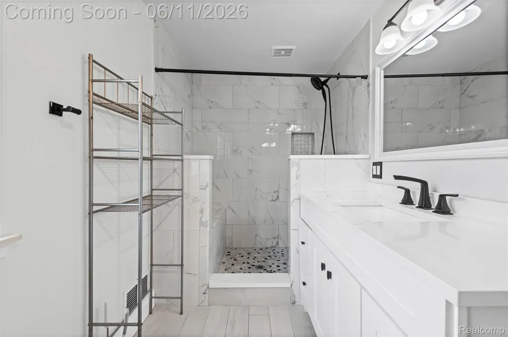 24429 Olde Orchard Street Novi City MI 48375