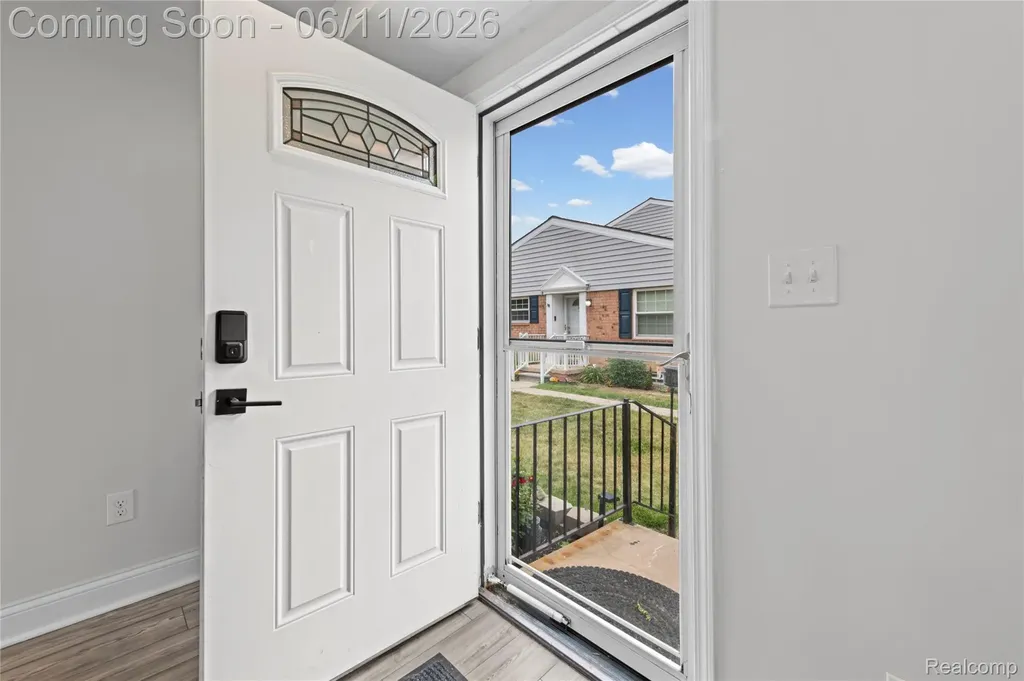 24429 Olde Orchard Street Novi City MI 48375