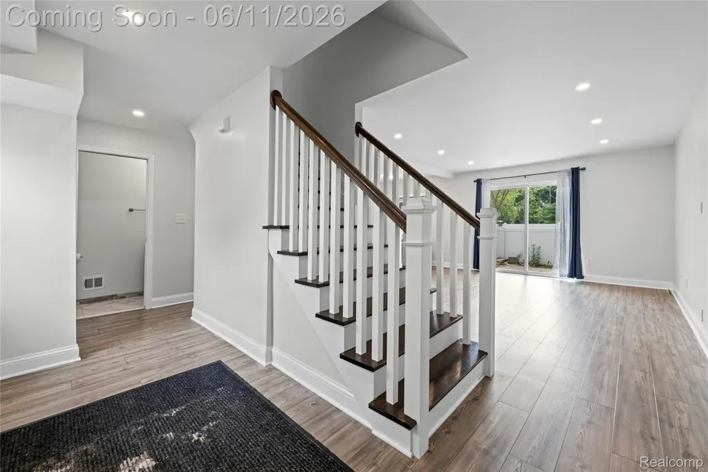 24429 Olde Orchard Street Novi City MI 48375