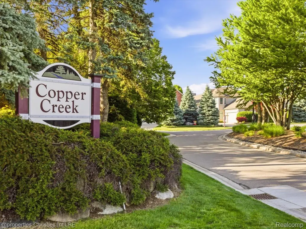 57196 Copper Creek Drive W Washington Township MI 48094