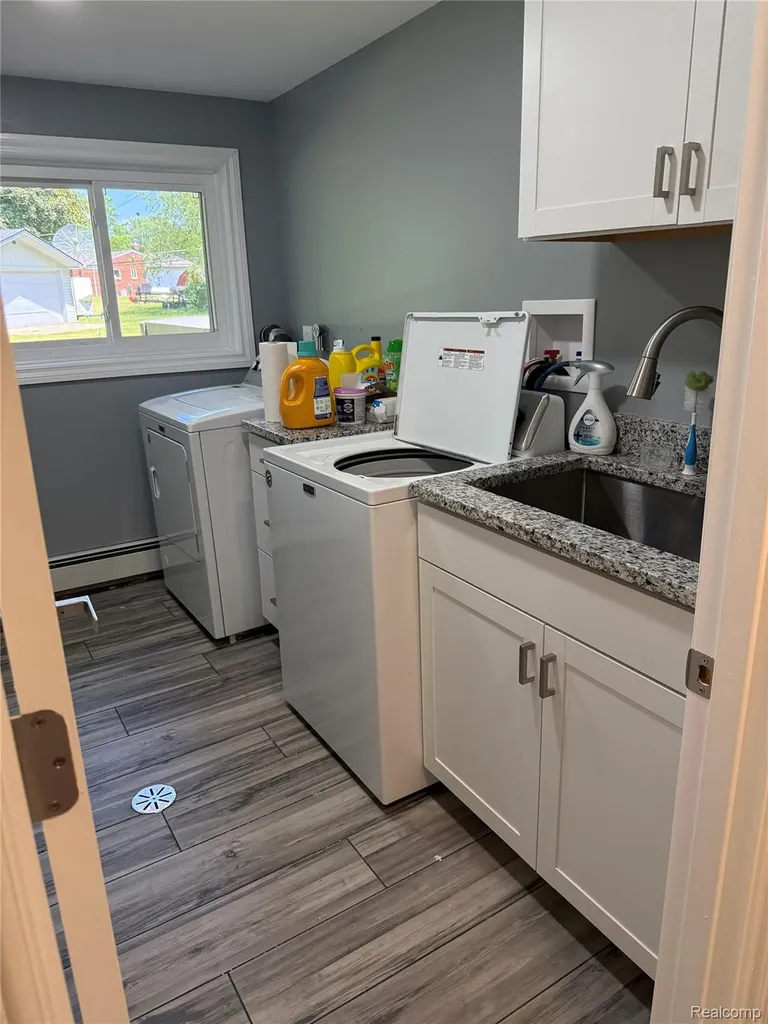 52240 Eastmoor Lane Shelby Charter Township MI 48316
