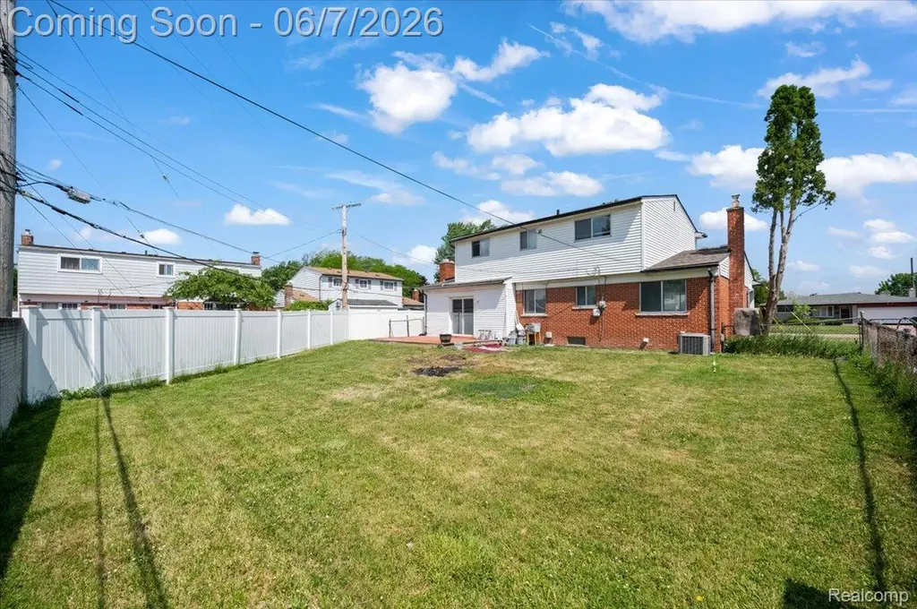 3528 Byrd Drive Sterling Heights City MI 48310